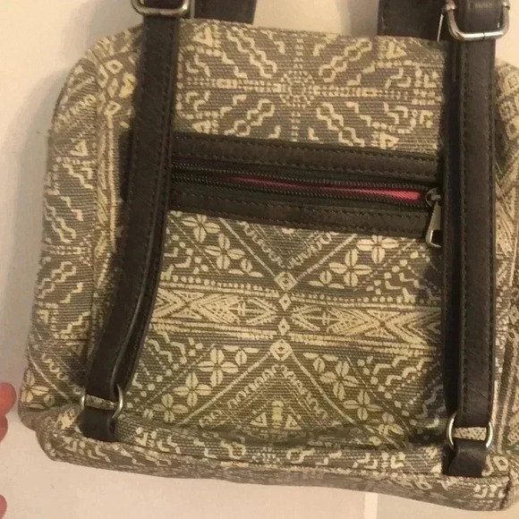 The Sak shoulder bag/back pack. - Picture 8 of 12